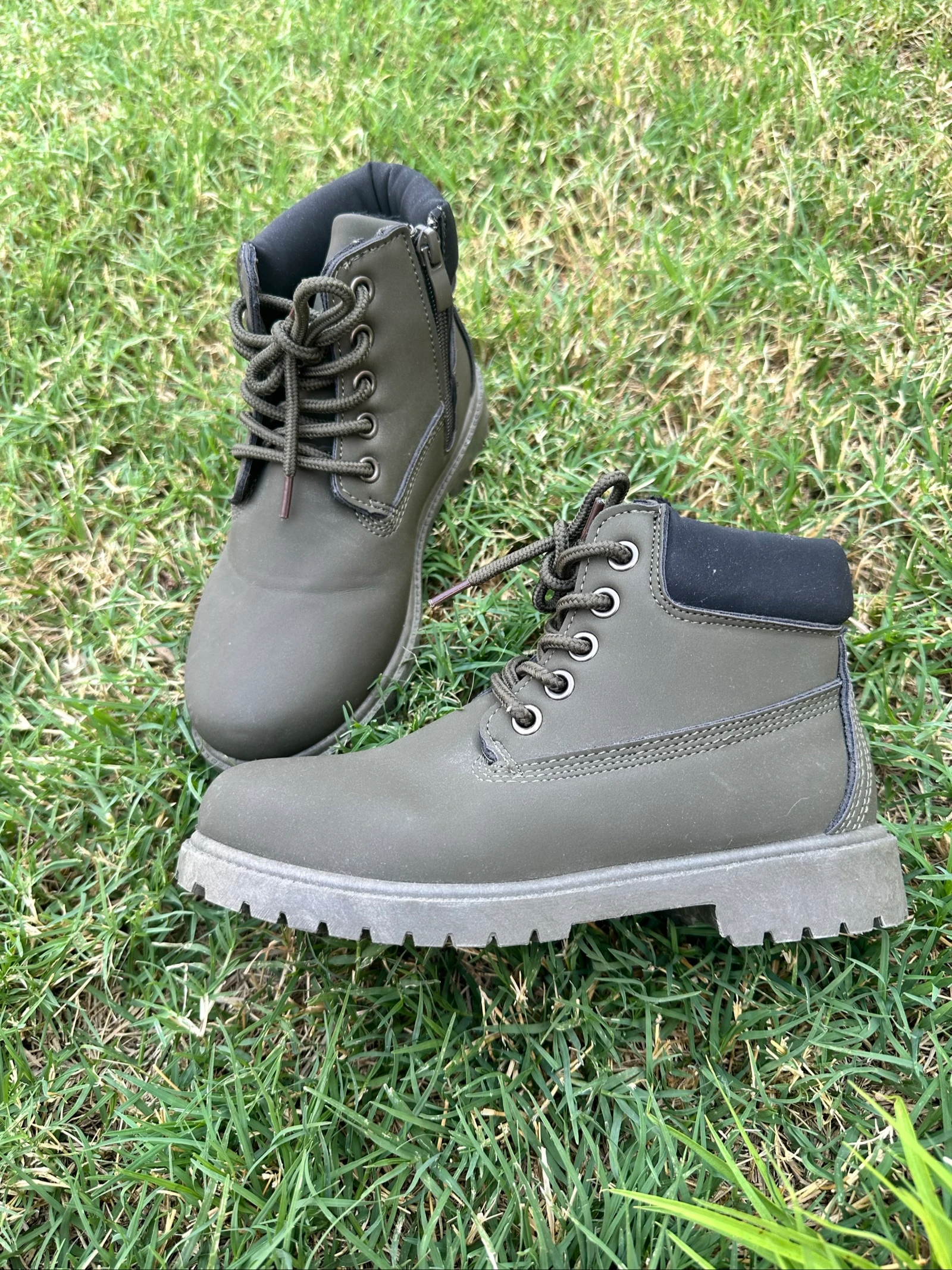 Botas de montaña senderismo